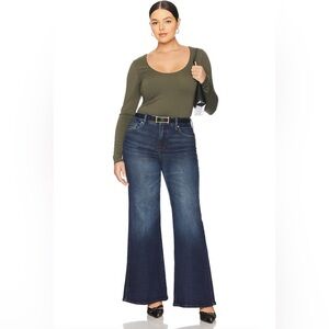 GOOD AMERICAN PALAZZO JEANS PETITE